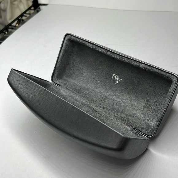 David Yurman Pewter Leather Sunglasses Case - Picture 3 of 10